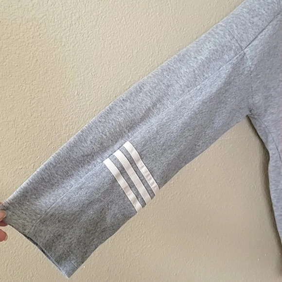 Adidas Essentials Comfort Gray White Funnel Neck Sweatshirt - Size Large - Picture 3 of 7